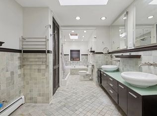 1234 E 37th St, Brooklyn, NY