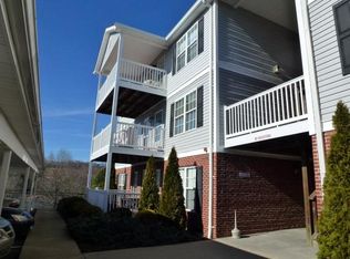 700 Sir Echo Dr UNIT 201, Kingsport, TN 37663