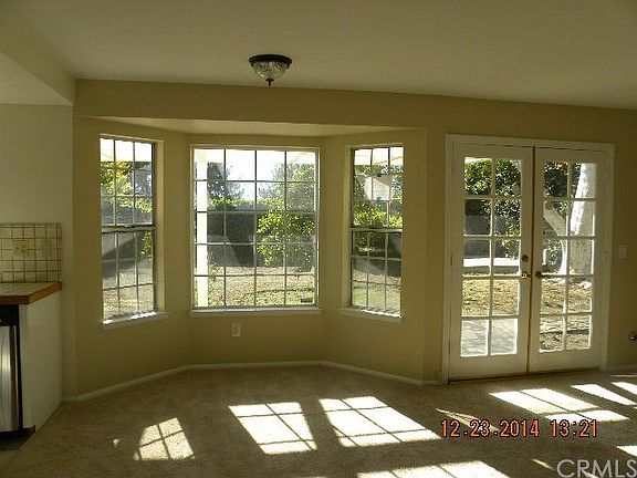 4th image of 681 W Dover Dr