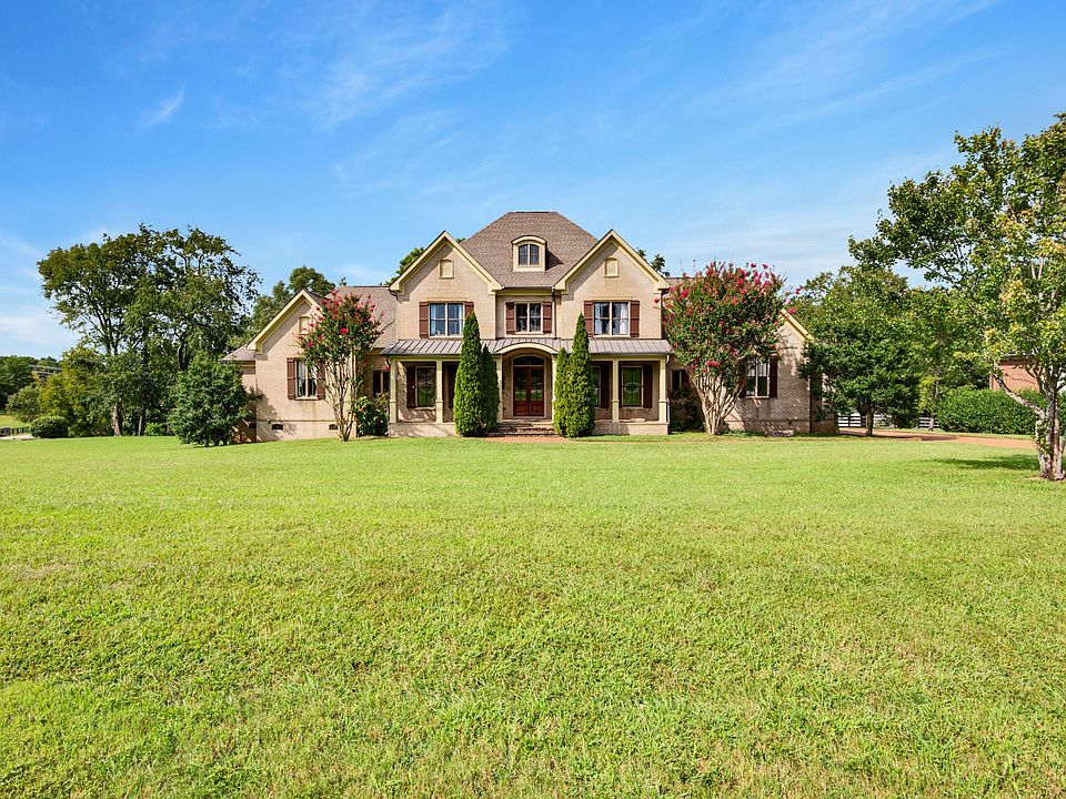 1st image of 2169 Summer Hill Cir