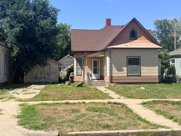 520 Big Horn Ave, Alliance, NE 69301