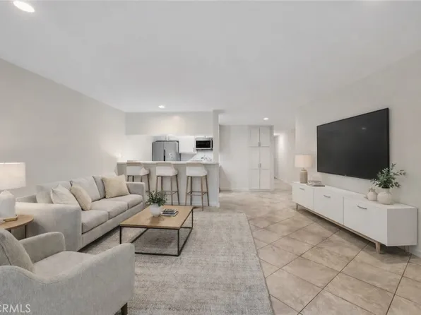 280 Molino Ave Unit 108, Long Beach, CA 90803