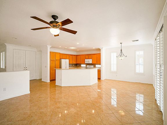 5th image of 4391 Bella Cascada St
