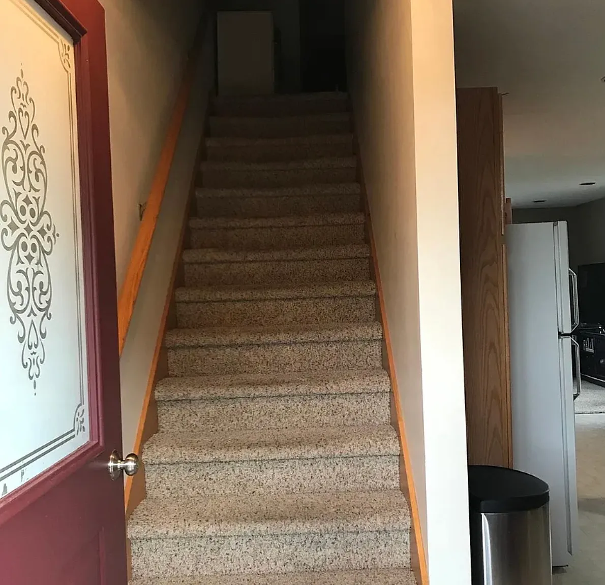3 bed, 2.5 bath, 1400 sqft, $2,000 — Photo 2