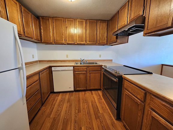 5th image of 7214 6th Ave #1