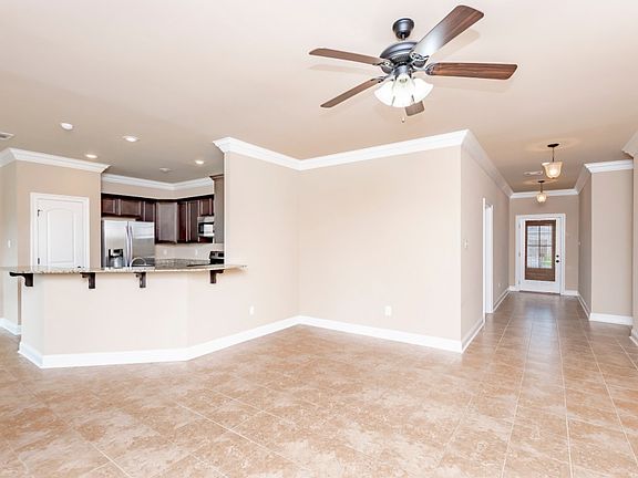 3rd image of 16451 Timberstone Dr