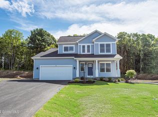 3 Pine Bush Rd, Schenectady, NY 12304