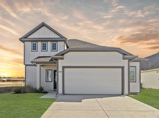 9221 Union Pacific Dr, Crowley, TX 76036