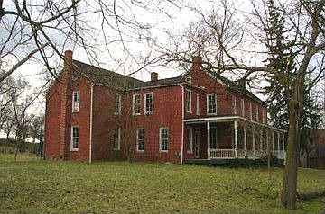2nd image of 792 Scrabble Rd