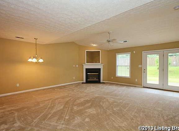 4th image of 6616 Woods Mill Dr