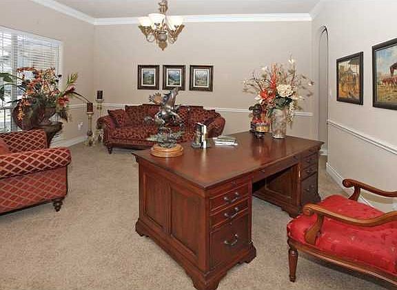3rd image of 2904 Portulaca Dr