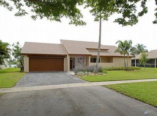 3530 NW 117th Ln, Sunrise, FL 33323