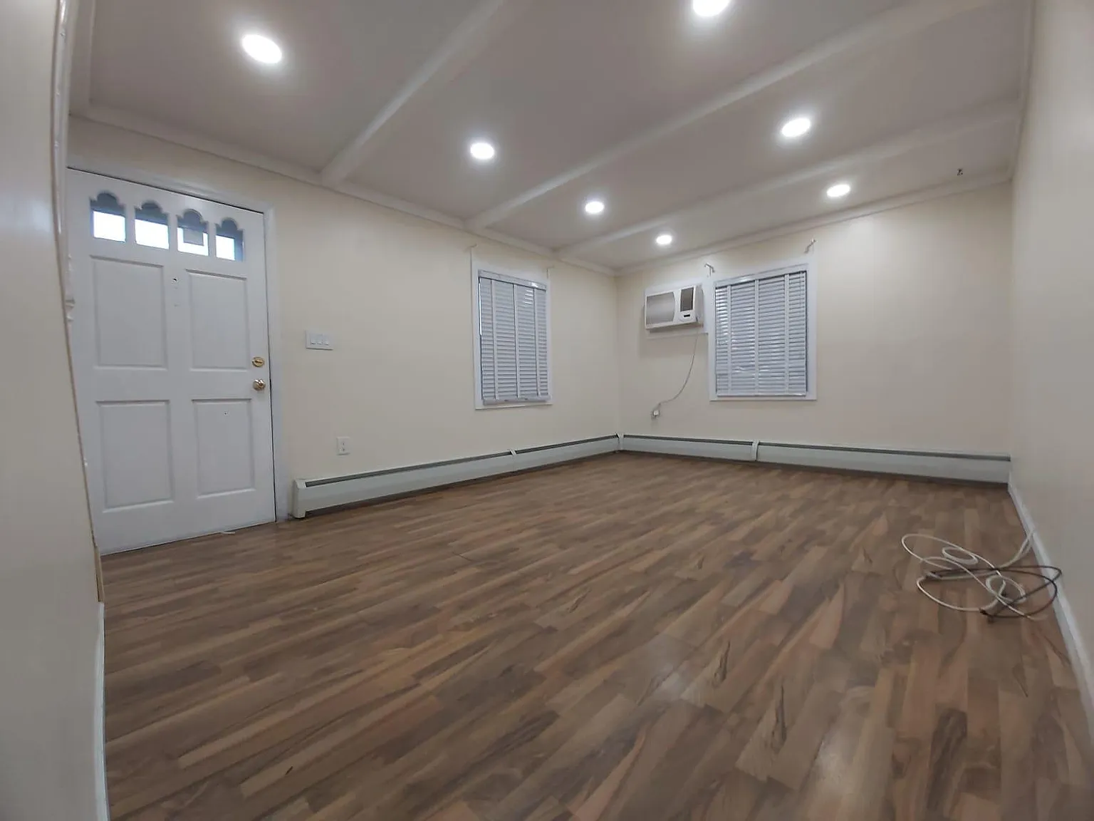 35 Academy Ln — Photo 4