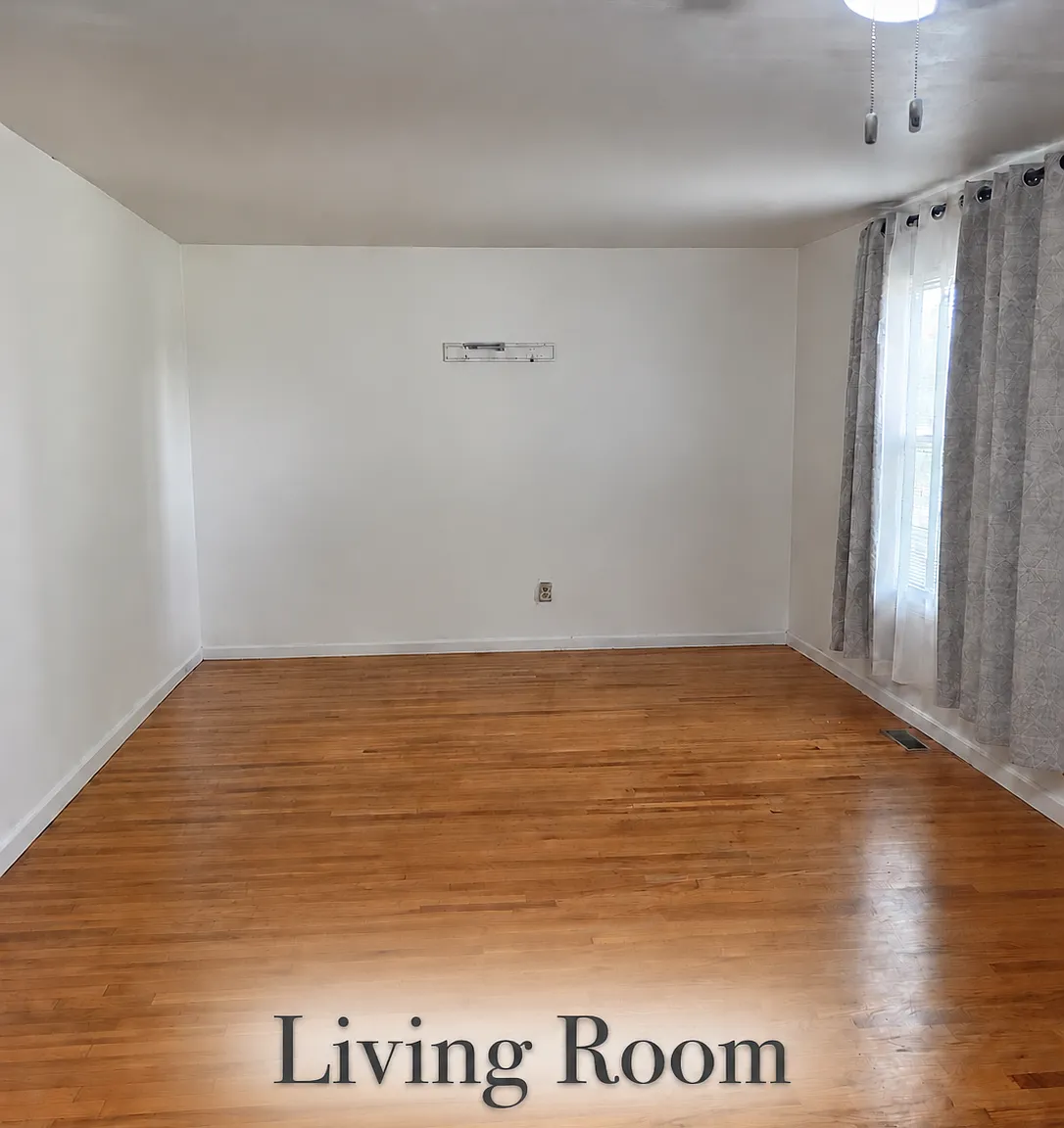 3 bed, 1102 sqft, $1,700 — Photo 3