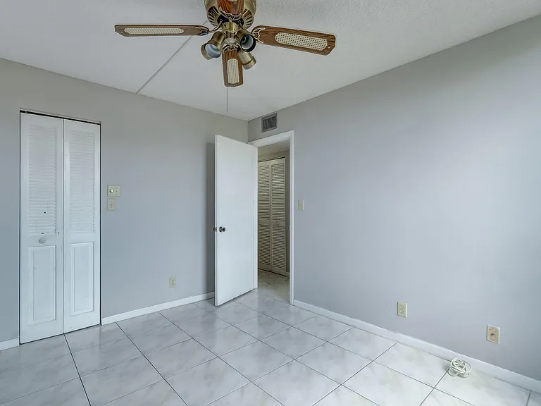 6751 N University Dr #302 — Photo 22