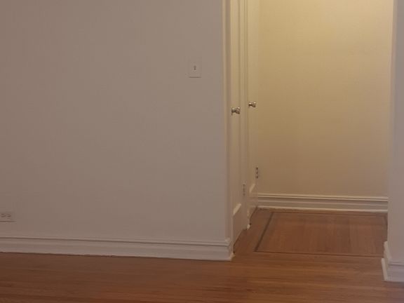 5th image of 6981 108th St APT 3E