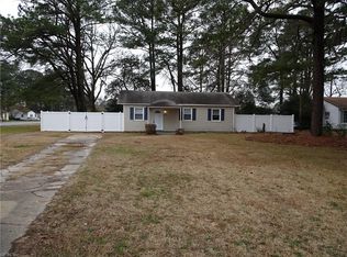 30 Easton St, Portsmouth, VA 23702