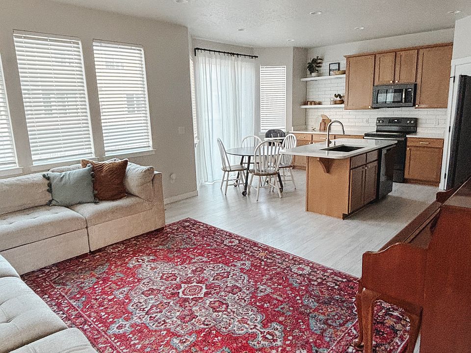 1st image of 5066 W Newgale Ln