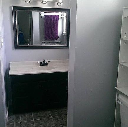 5th image of 1550 Barbour Ave