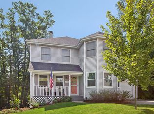 304 Logan St, Lemont, IL 60439