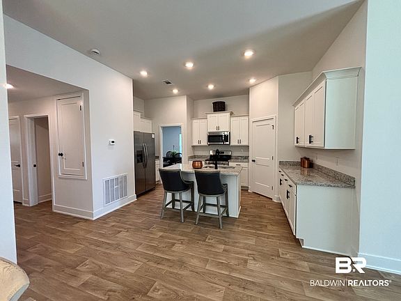 4th image of 8938 Serama Dr