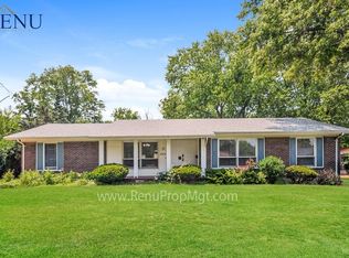 3500 Amblewood Dr, Florissant, MO