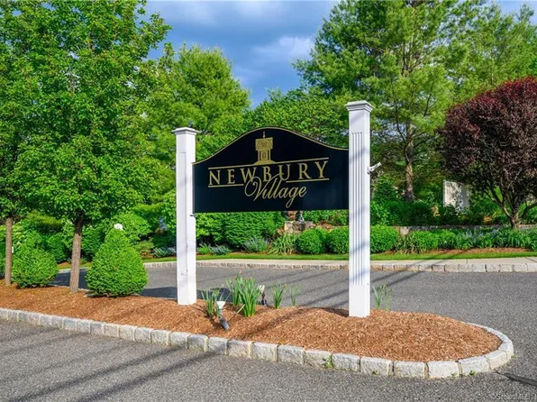 3 Still Water Circle #3, Brookfield, CT 06804