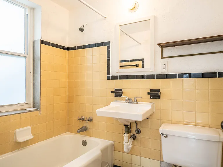 1780 Marseille Dr #2 — Photo 19