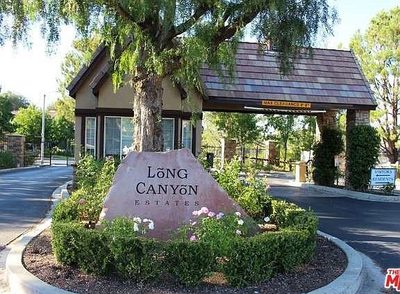 2nd image of 216 Canyon Breeze Ct