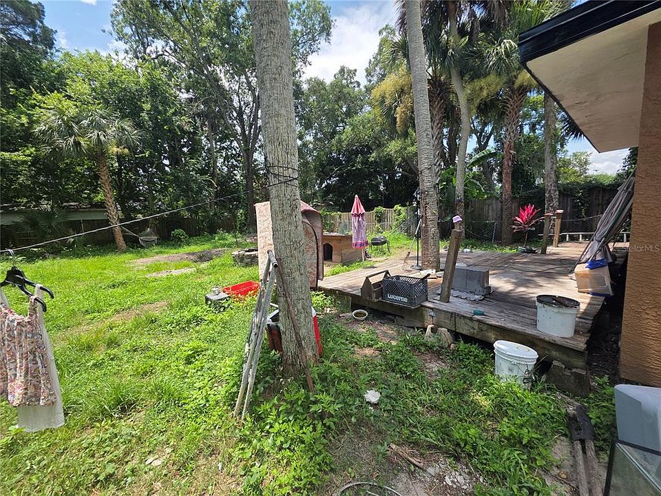 2nd image of 625 AURORA STREET