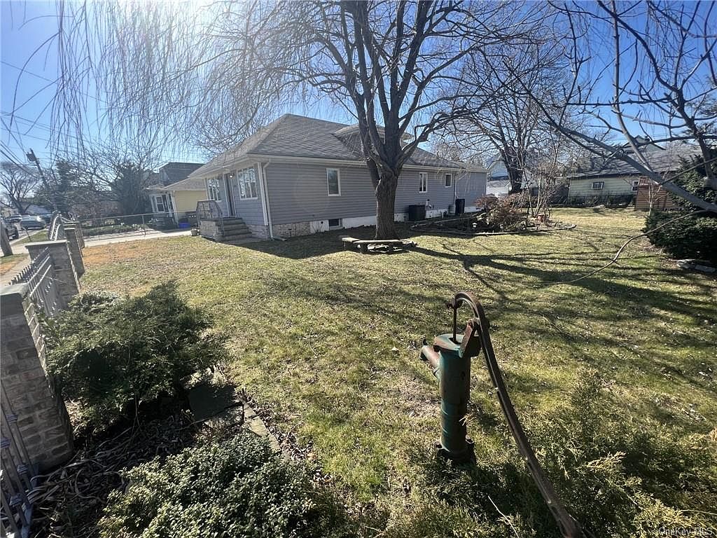 2770 Harvard Place, Baldwin, NY 11510 Zillow