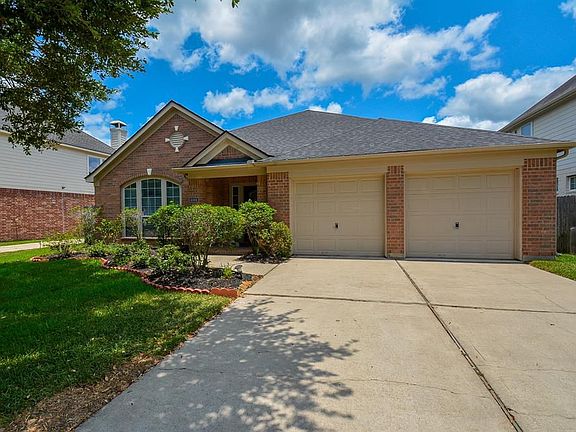 3rd image of 6006 Royal Hollow Ln