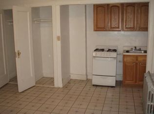 3078 30th St, Astoria, NY 11102