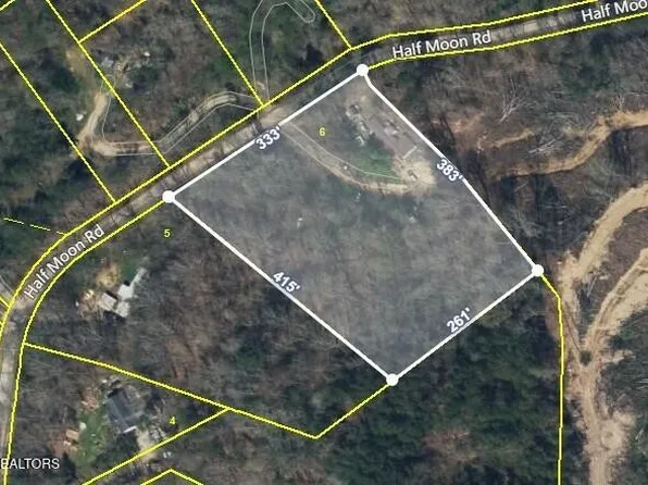 490 Half Moon Rd, Oliver Springs, TN 37840