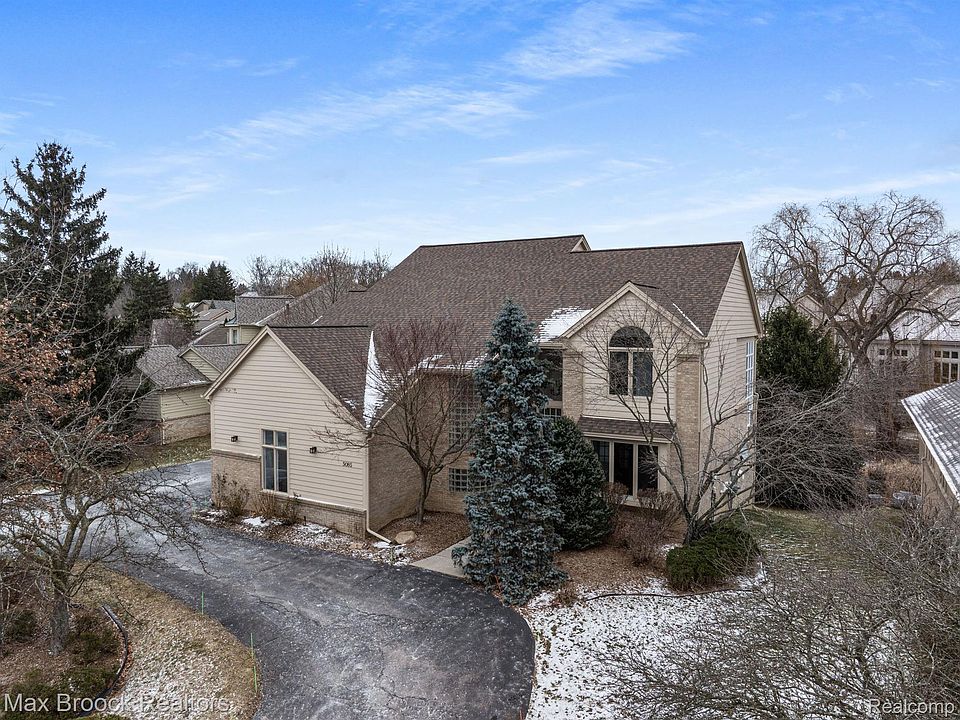 1st image of 5085 Oakbrooke Dr