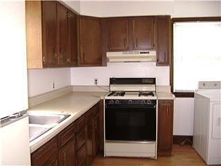 3rd image of 311 Hamilton St