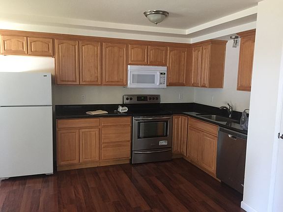 4th image of 5624 168th St SW APT 3