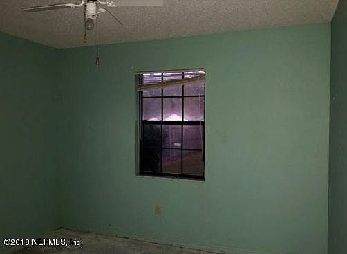 5th image of 1101 Lee St