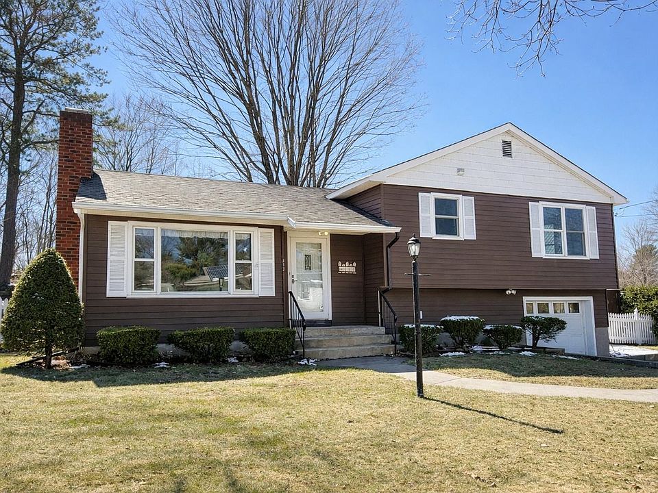 1st image of 112 Abnaki Avenue