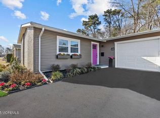 65 Clay Cir, Brick, NJ 08724