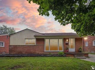 22217 Haskell St, Taylor, MI 48180