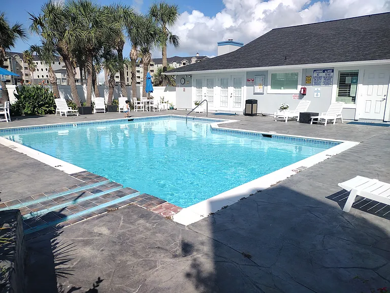 Cove View Blvd — Photo 11