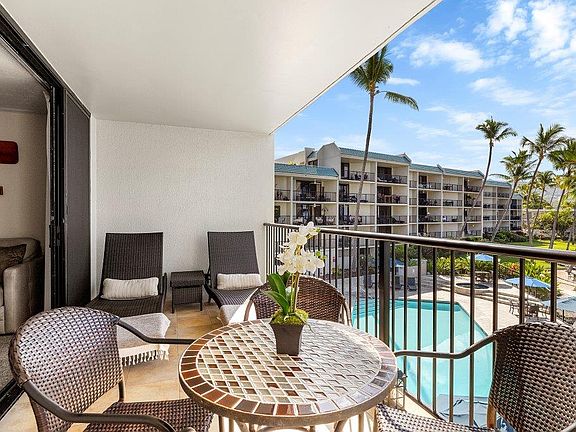 2nd image of 75-6106 Alii Dr #221