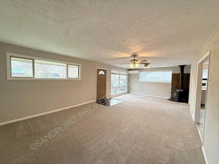 819 Hickory St — Photo 12