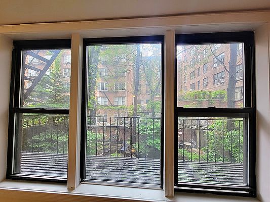 5th image of 205 W 13th St #2X