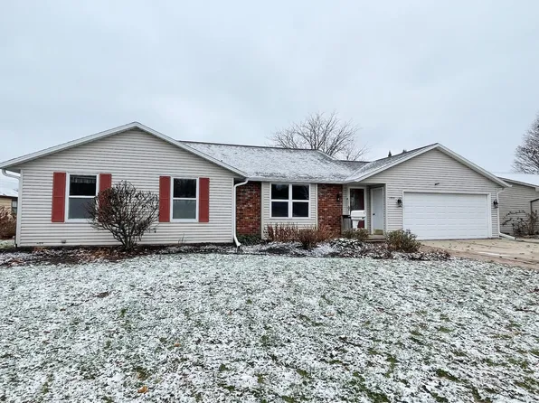 1555 Orchid Ln, Green Bay, WI 54313