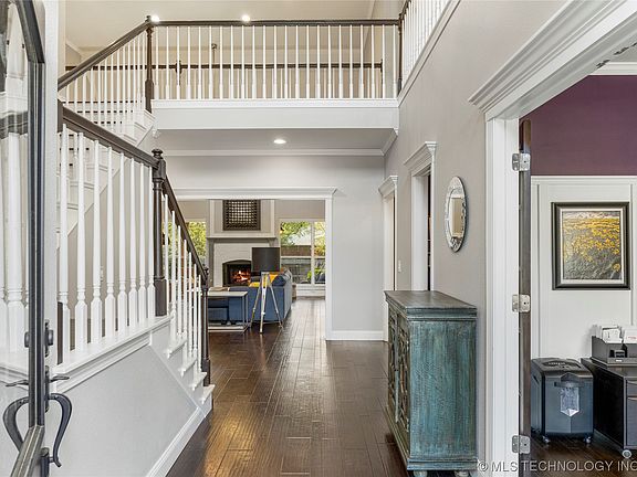 4th image of 9236 S Braden Pl
