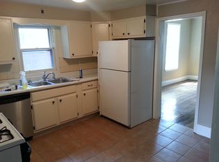 1018 White Ave NW, Grand Rapids, MI 49504