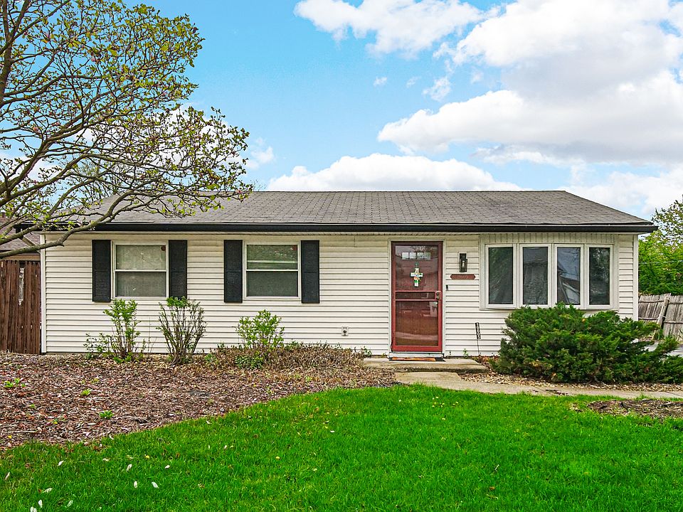 1st image of 19605 Redwood Ln