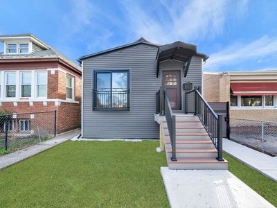 5605 S Rockwell St, Chicago, IL, 60629